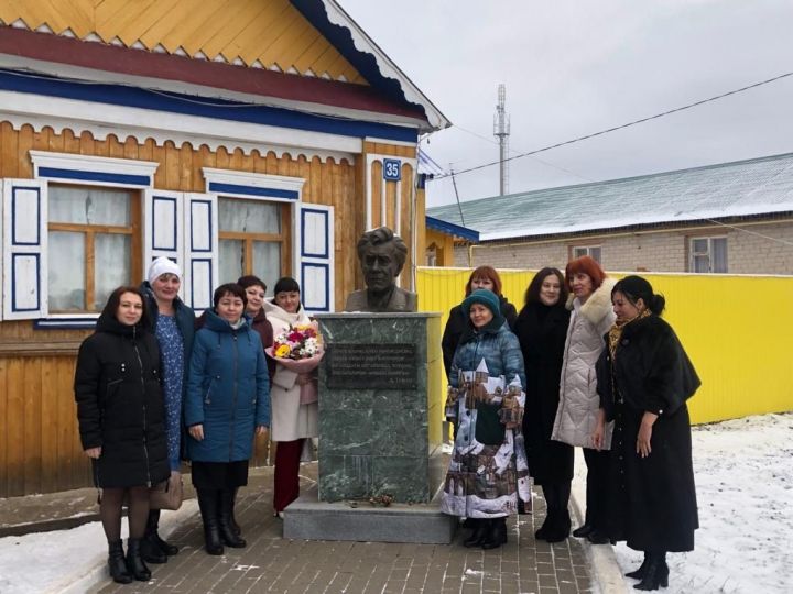 Дом-музей Хасана Туфана в Аксубаевском районе посетили архивариусы