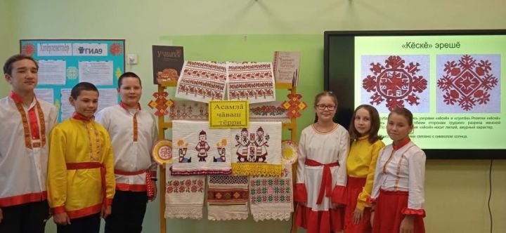 Аксубаевские школьники окунулись в мир чувашского фольклора