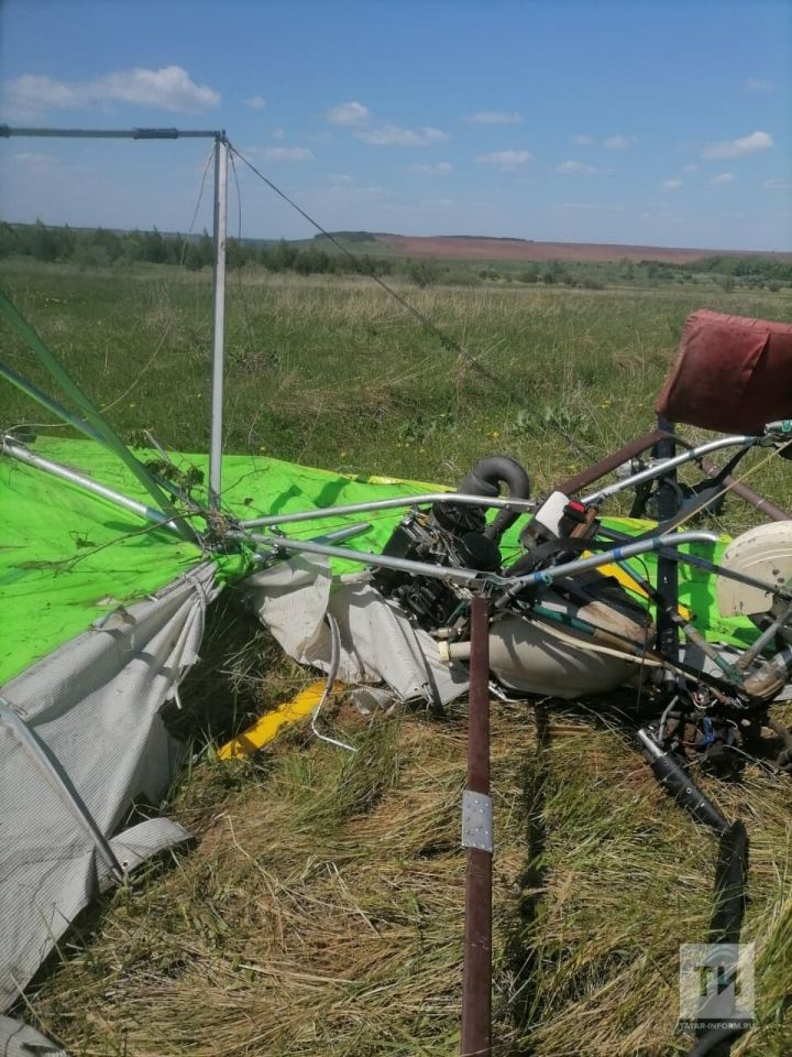 В Татарстане пожилой пилот дельтаплана погиб при жесткой посадке