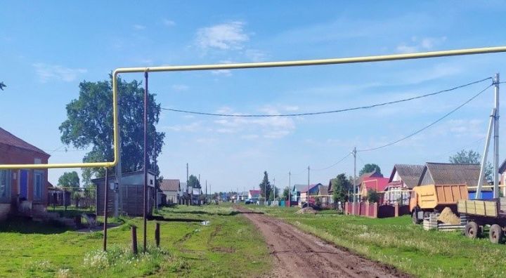 Старый Чувашский Адам Аксубаевского района является самым старинным селом Емелькинского края
