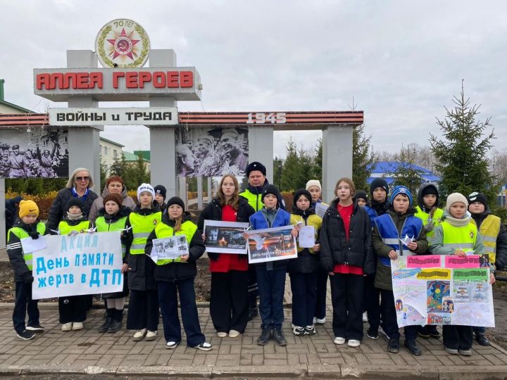 Аксубаевские юидовцы провели акцию «Жизнь без ДТП»