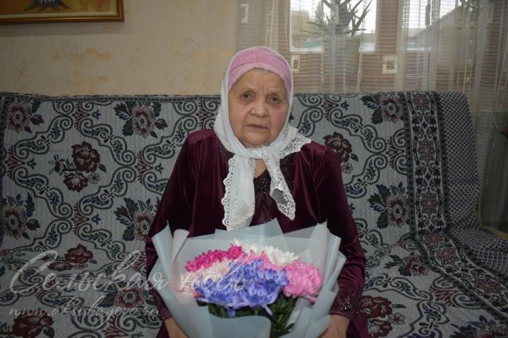Для аксубаевского ветерана и в 90 лет жизнь прекрасна