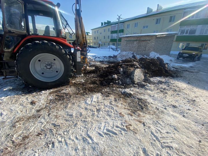 Работники  теплосетей оперативно устранили две аварии на водопроводе
