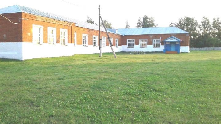 Авыл мәктәбендә парламент дәресе