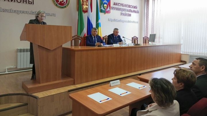 На сессии Аксубаевского района обсудили вопросы дня