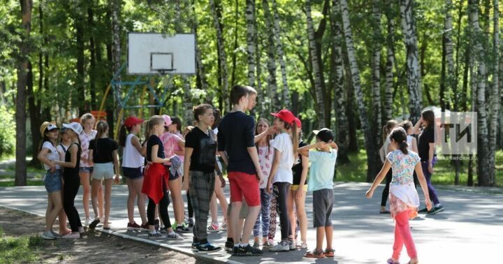 Школьники-победители «Марафона Первых» получат путевки в летний лагерь