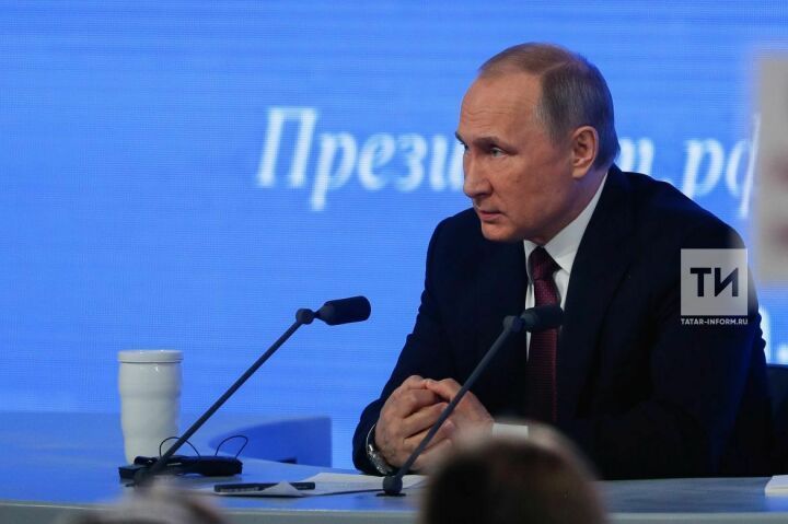 Балалар пособиеләрен Путин йөкләмәләрен исәпкә алып түләүнең яңа кагыйдәләрен аңлаттылар
