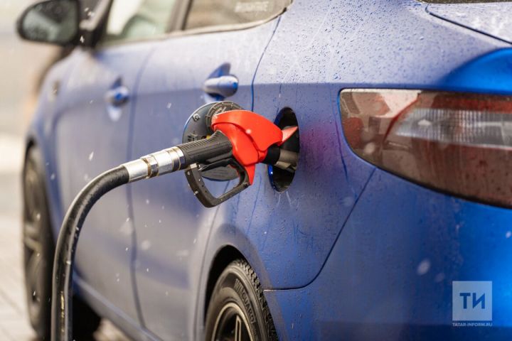 За неделю в Татарстане резко выросло в цене автомобильное топливо