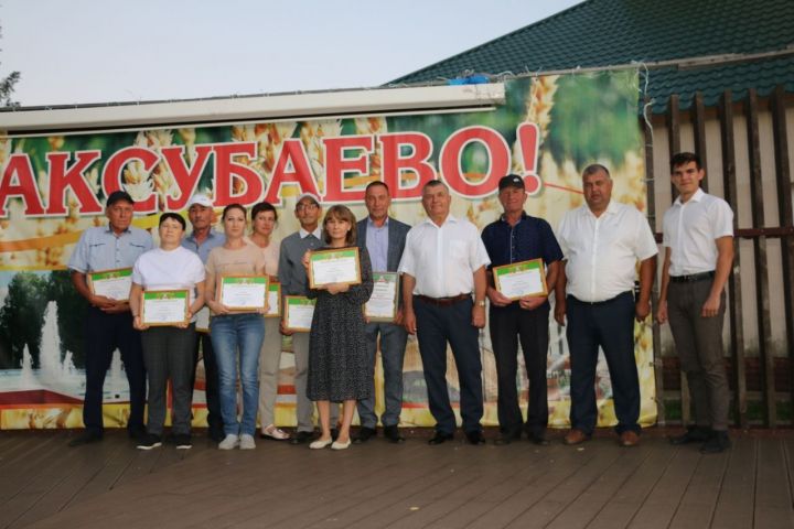 Работники Аксубаевской Спортивной школы отмечены руководством района