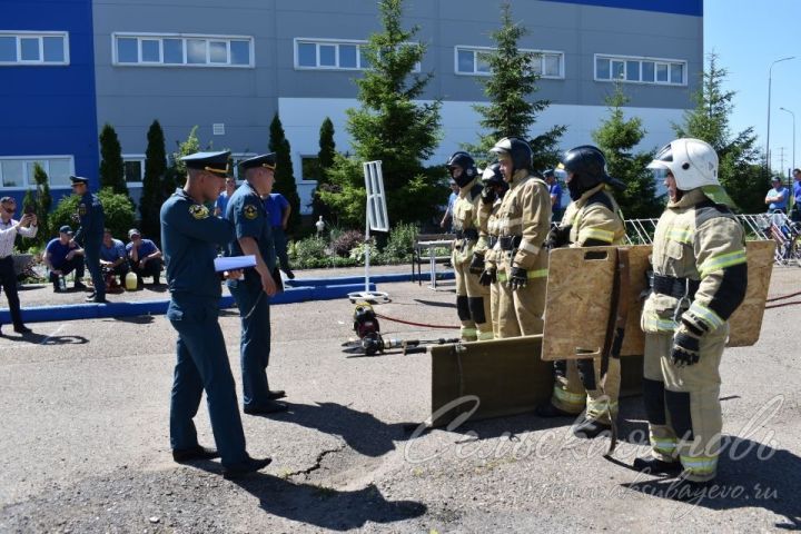 Аксубайда күп төрле функциональ янгын сүндерү ярышлары уза