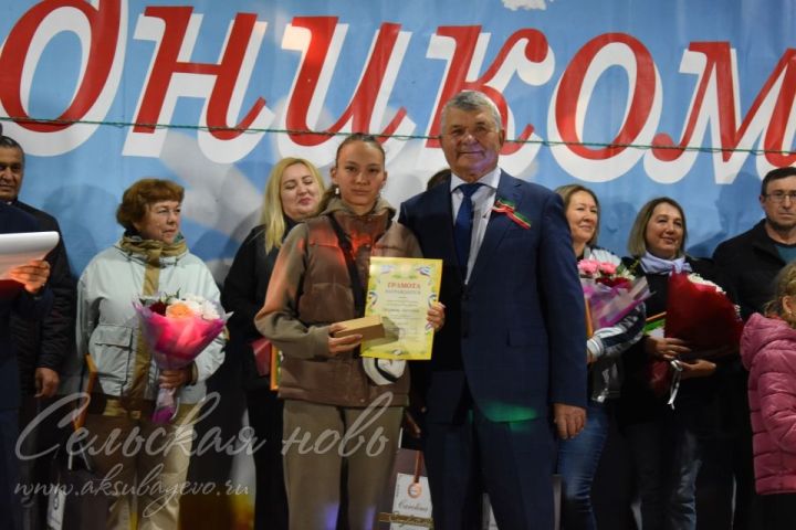 Аксубаевские школьники получили награды за лучшие рисунки о фольклоре