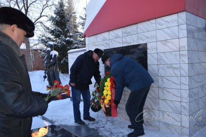 В Аксубаеве почтили память защитников Отечества