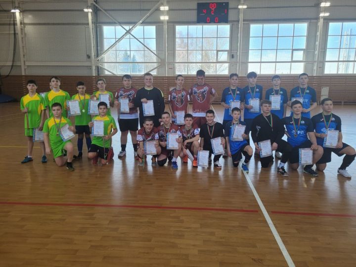 Аксубаевцы стали победителями футбольного турнира Алексеевского района