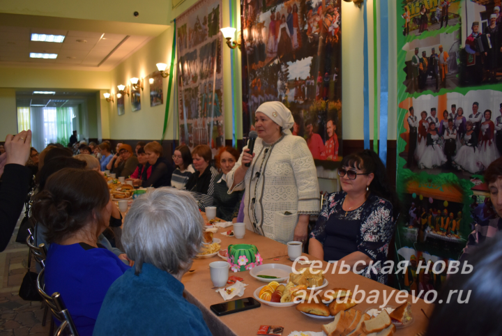 Аксубайда Ватан сакчыларының әниләрен һәм тормыш иптәшләрен хөрмәтләделәр