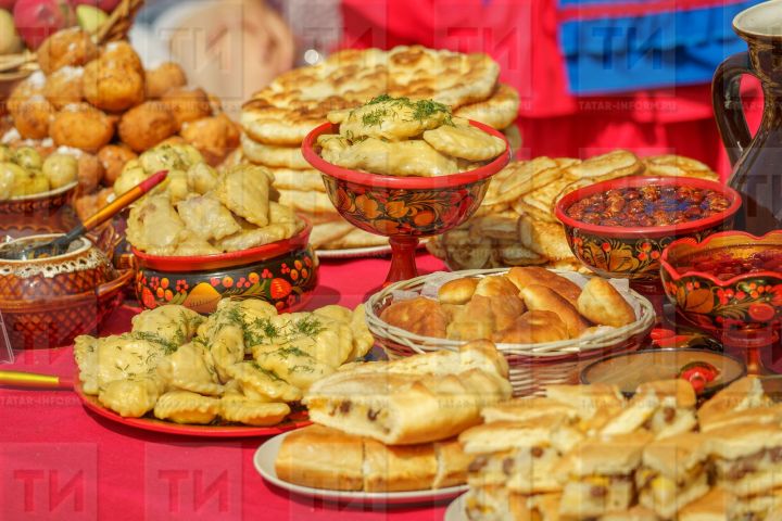 Быстрые пирожки с курицей: пошаговый рецепт