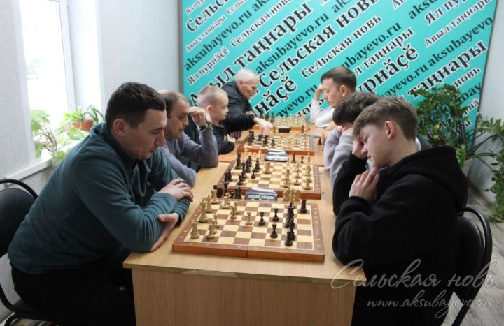 Аксубай редакциясендә район газетасына язылу уйнатылды