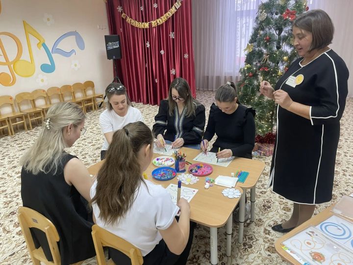 В Аксубаевском районе лучшим воспитателем года признана Мария Мишина