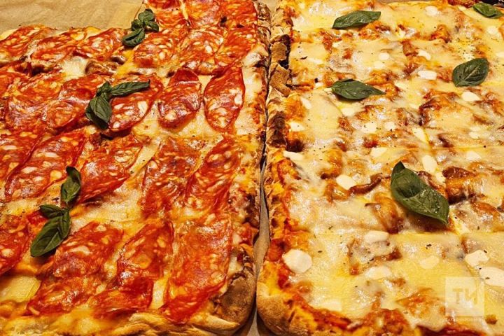 Домашняя пицца на бездрожжевом тесте: рецепт вкусного ужина за 35 минут