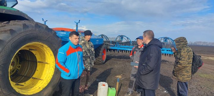 Аксубай районы игенчеләре сабан культуралары чәчүгә керештеләр