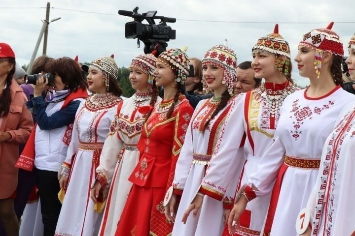 В широком хороводе Республиканского Уява