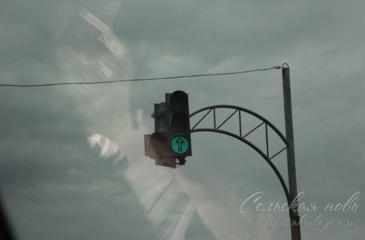 Бәйрәм көннәрендә Аксубай дәүләт автоинспекторлары ике исерек машина йөртүчене тоткарлаган