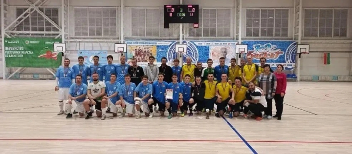В память об аксубаевском спортсмене организовали футбольный турнир