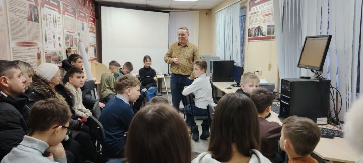 Аксубай мәктәптән тыш эшләр үзәгендә Ачык ишекләр көне узды