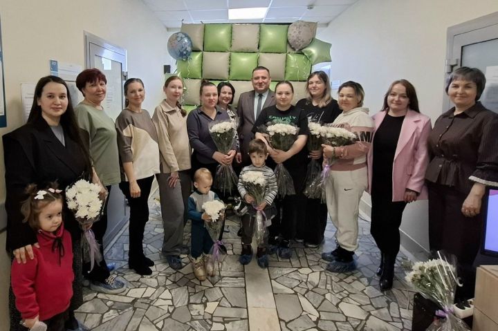 В Аксубаеве для будущих мам устроили праздник