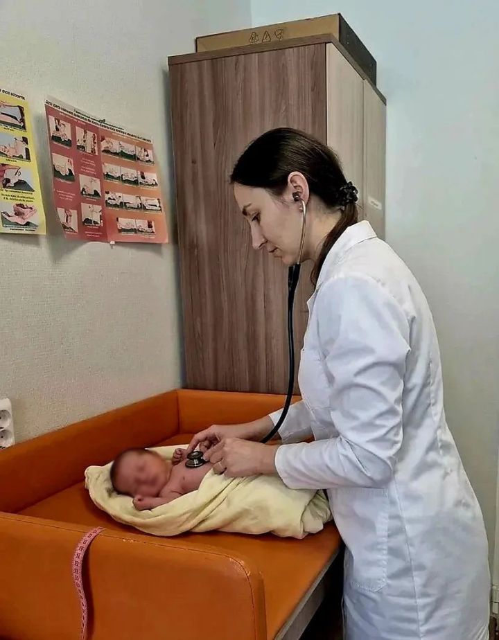 Неделя здоровья матери и ребёнка: как забота о себе влияет на будущее малыша
