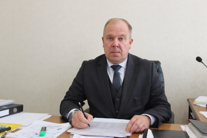 Аксубай районының Юл хәрәкәте иминлеге комиссиясе рәисе «Халык инспекторы» мобиль кушымтасының файдасы турында сөйләде