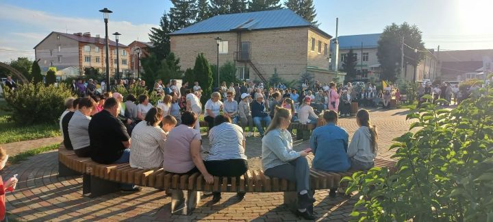 Аксубаевцев приглашают на творческий вечер профессионального певца