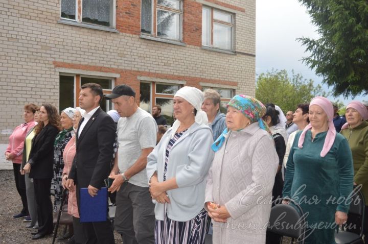 В деревне Караса Аксубаевского района увековечили имена героев-земляков