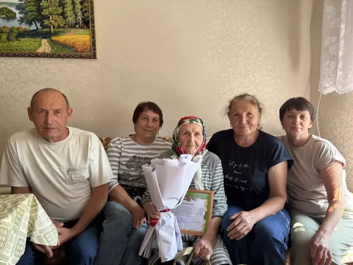 Аксубай ветераны яшь чагында заводта эшләгән, урман кискән һәм урак белән икмәк урган