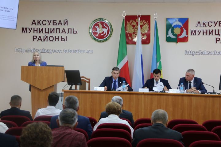 Аксубай районында сайлау комиссиясе әгъзалары бүләкләр алды