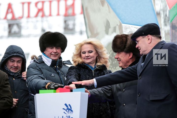 Миңнеханов һәм Бартли WorldSkills чемпионатына кадәр вакытны саный торган стеланы ачты